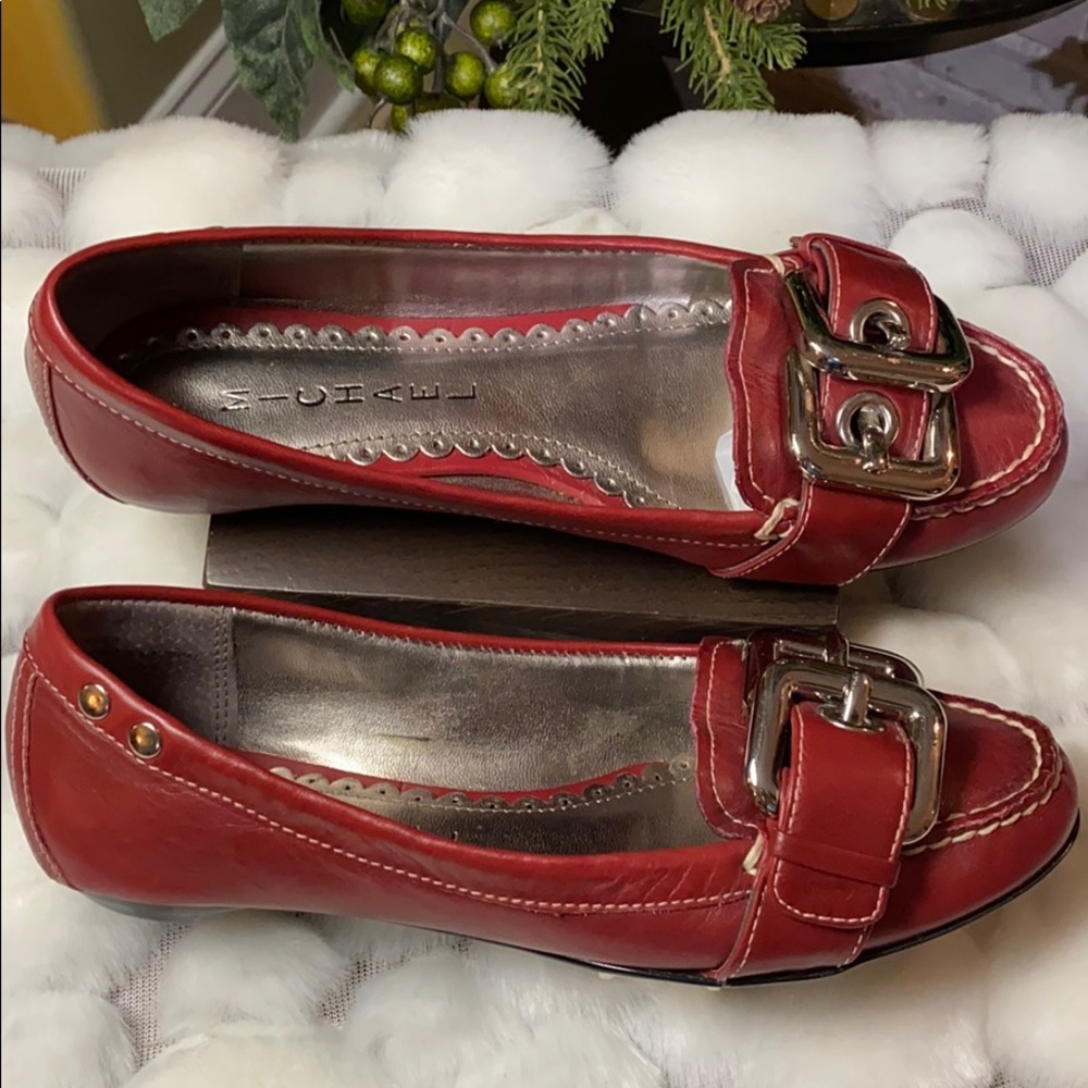 Michael “plato” red buckle flats - Picture 3 of 5